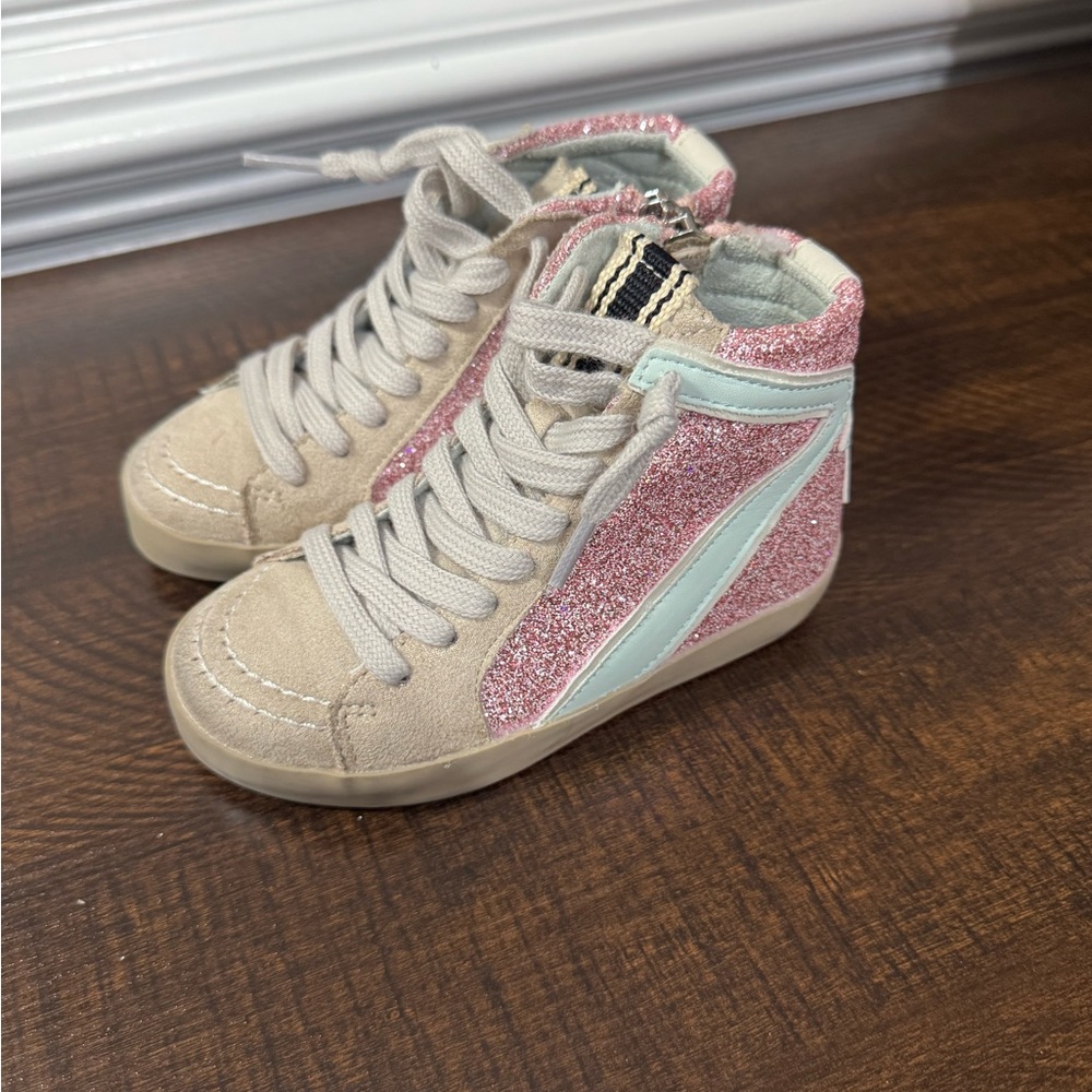 ShuShop Pink and Cream High-Top Sneakers with Glitter Accents